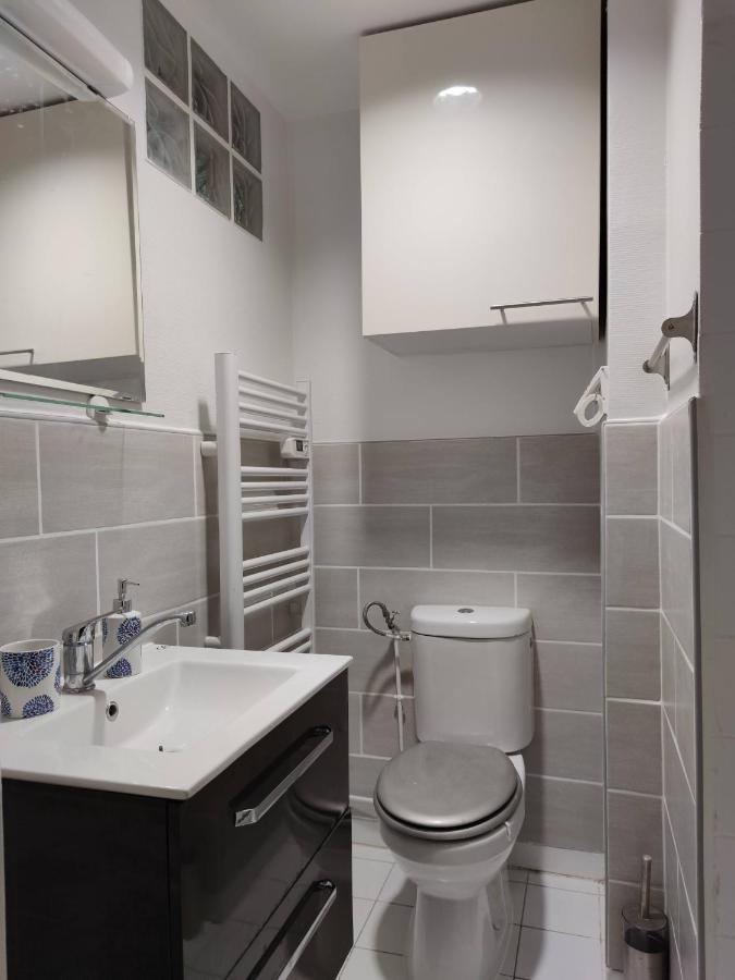 Modern 1 Bedroom Apartment Near The Metro. Ivry-sur-Seine Exteriér fotografie